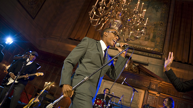 Check for Live From the Artists Den: Reprise airing on a public television station near you!